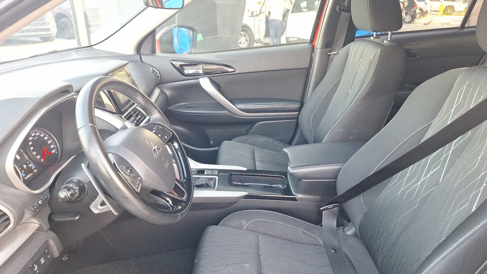 Mitsubishi Eclipse Cross 2019 - Imagen 15 de 16
