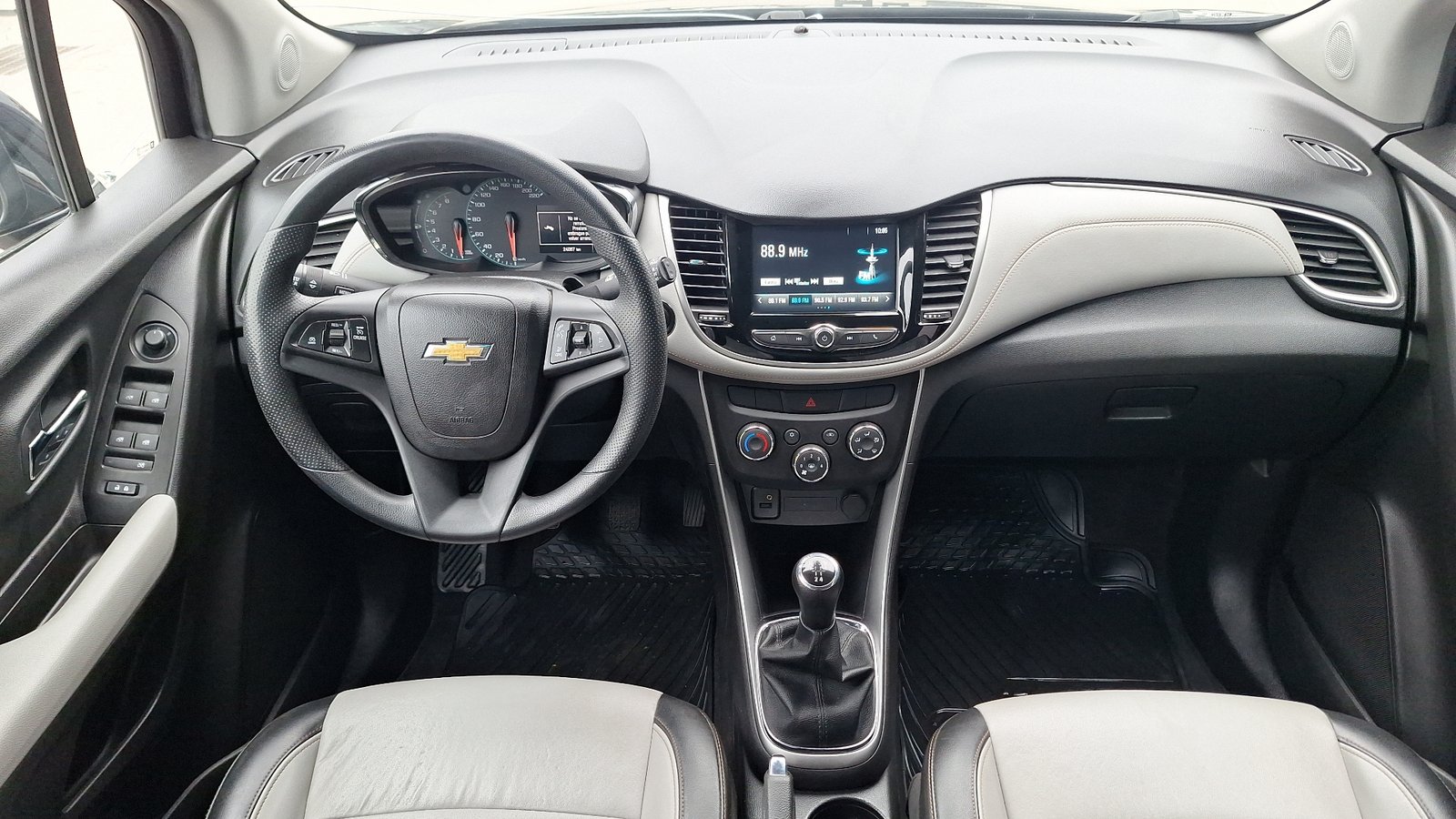Chevrolet Tracker 2018 - Imagen 6 de 15