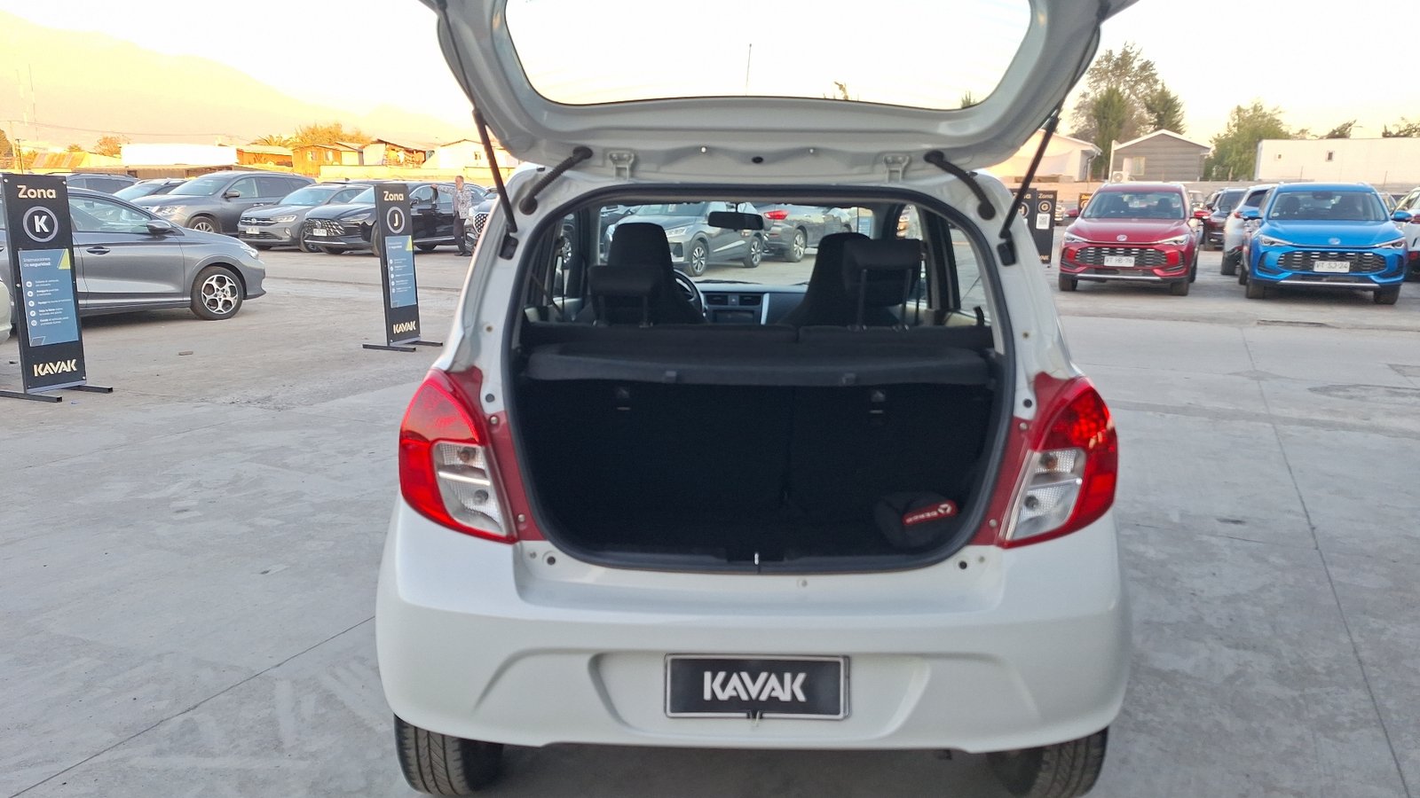 Suzuki Celerio 2019 - Imagen 4 de 13