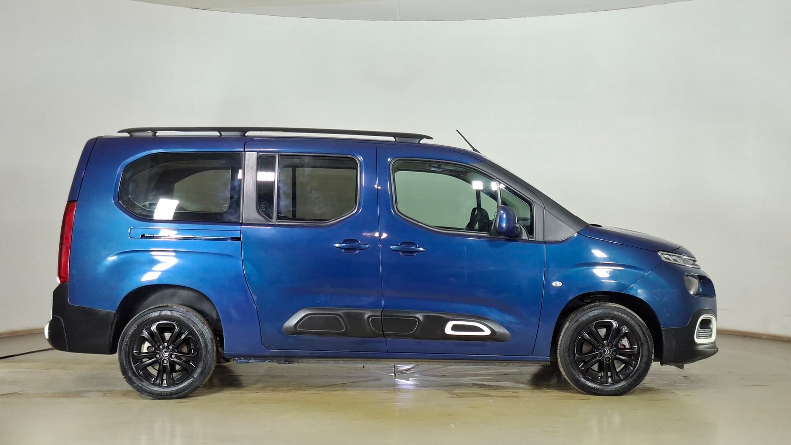 Citroen Berlingo 2021 - Foto 4 de 17