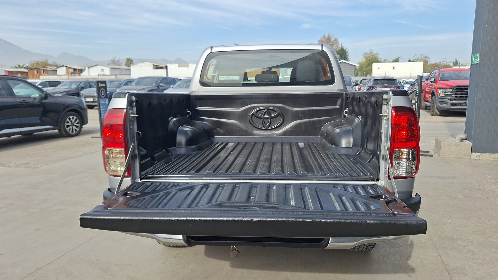 Toyota Hilux 2019 - Foto 4 de 14