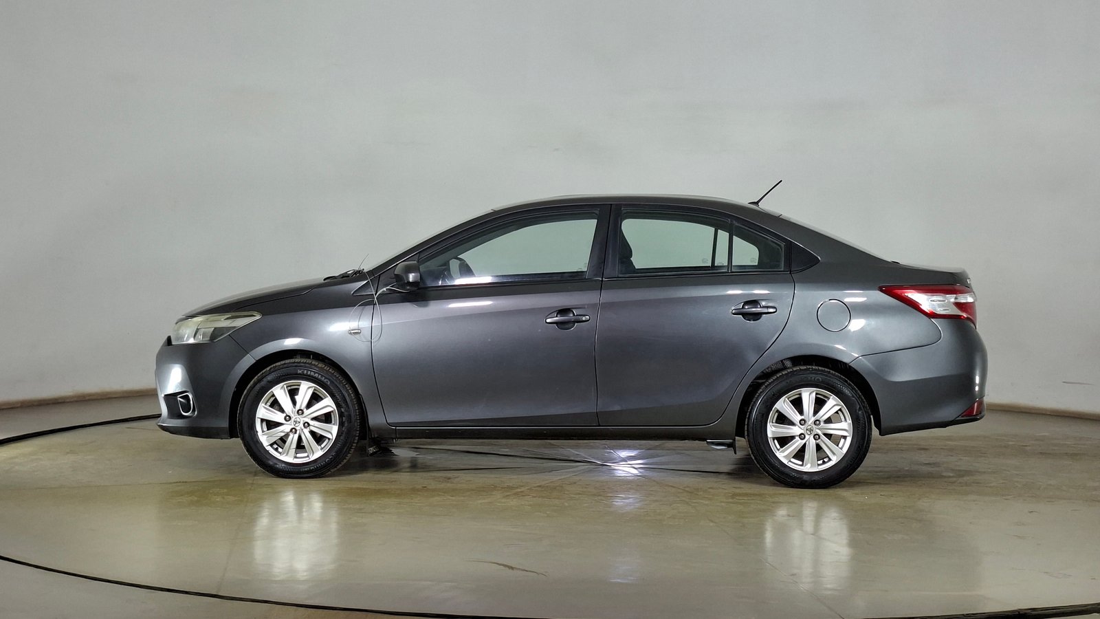 Toyota Yaris 2018 - Imagen 7 de 17