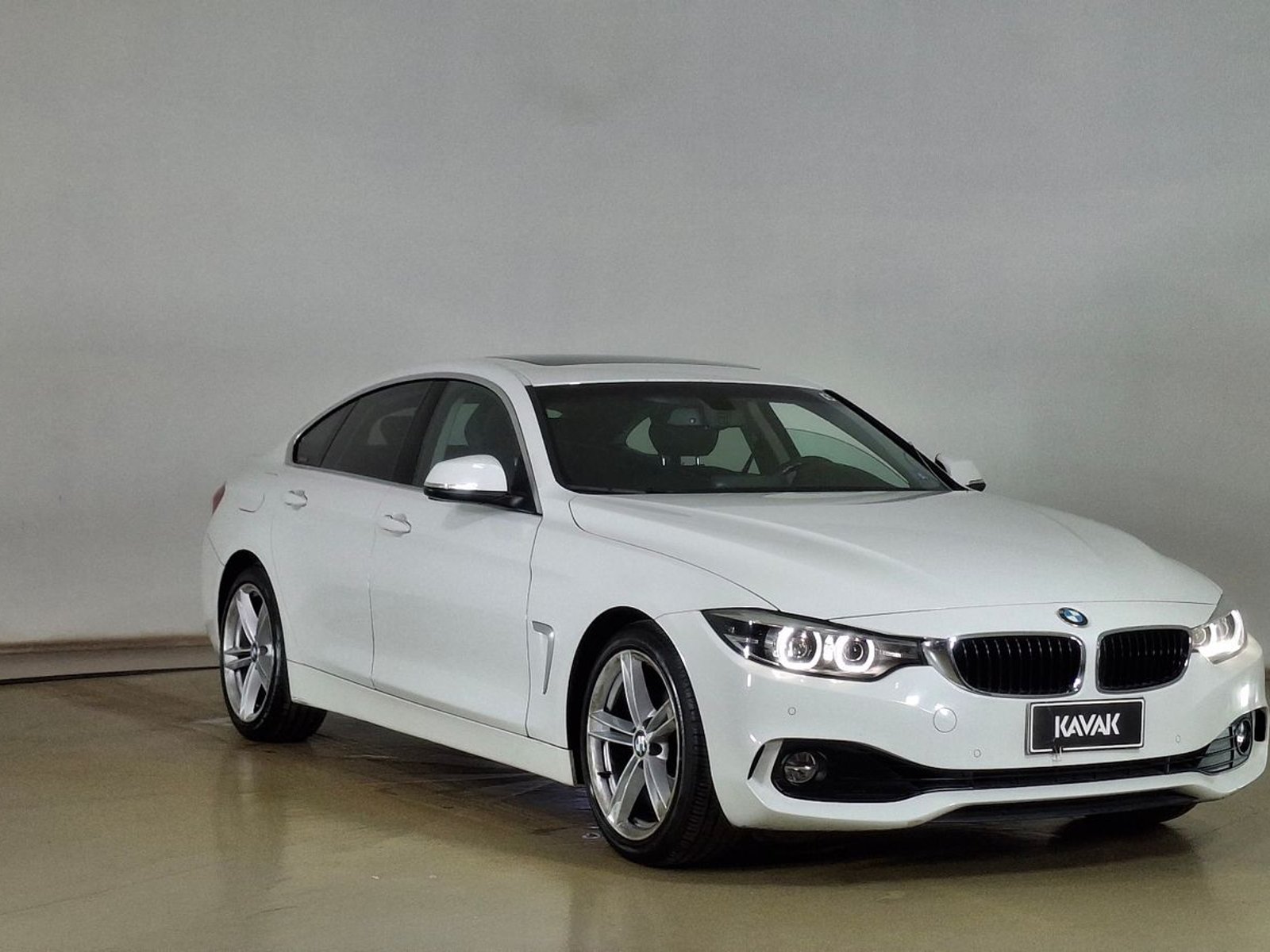 BMW Serie 4 2018 - Foto 3 de 17