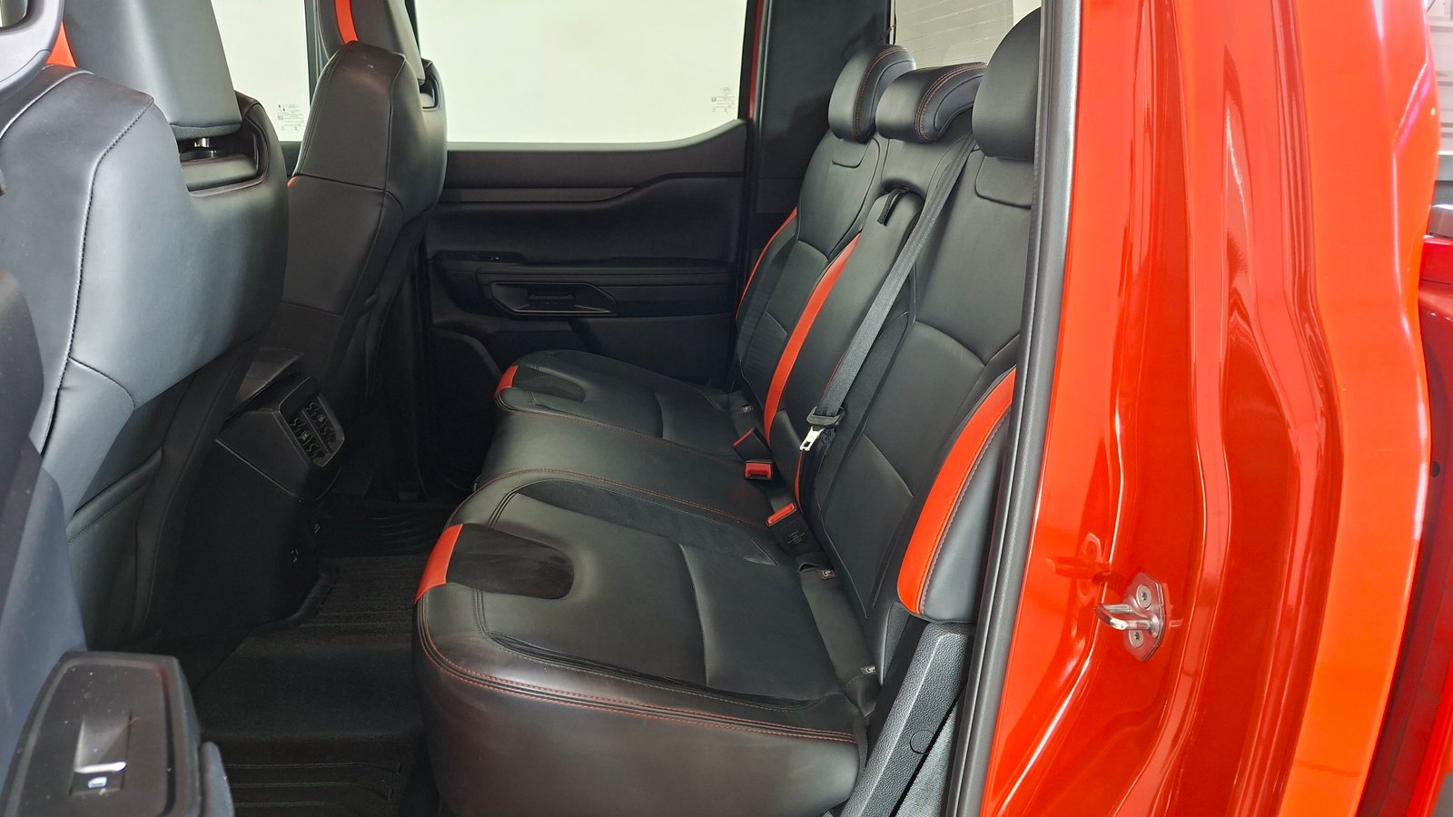 Ford Ranger 2025 - Imagen 15 de 17