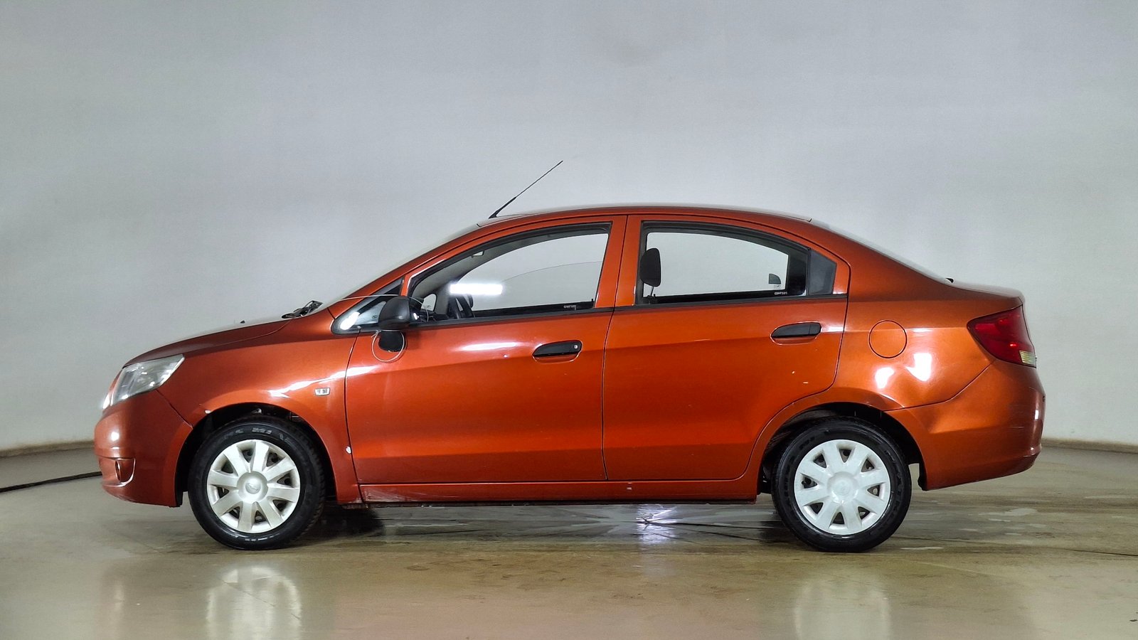 Chevrolet Sail 2014 - Imagen 7 de 16