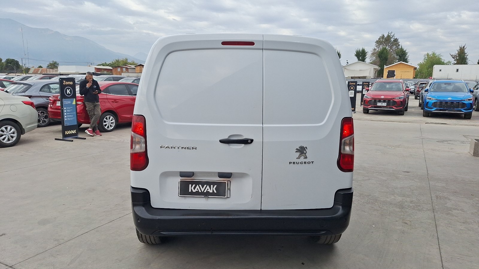 Peugeot Partner 2023 - Imagen 3 de 13