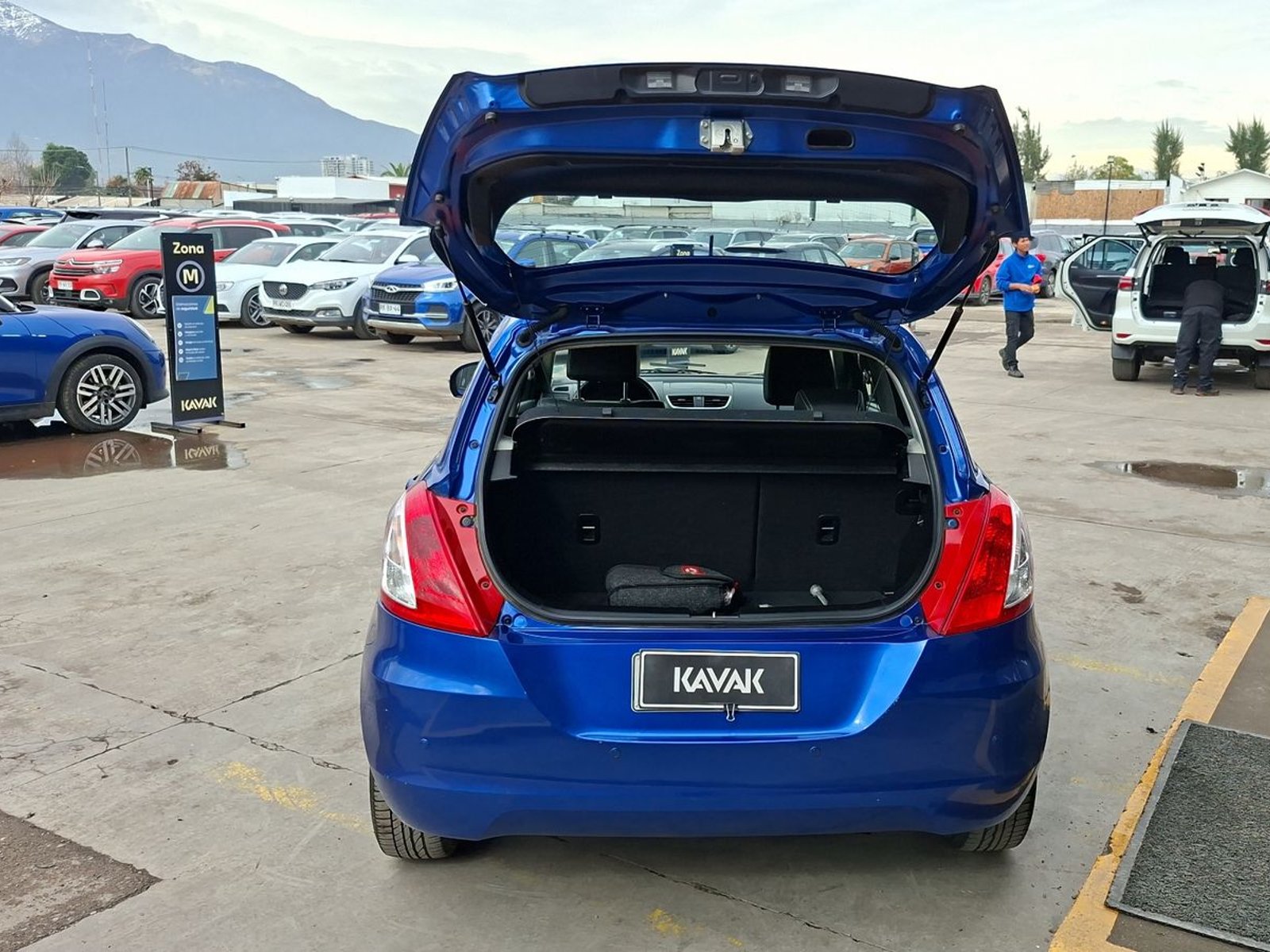 Suzuki Swift 2016 - Foto 4 de 14