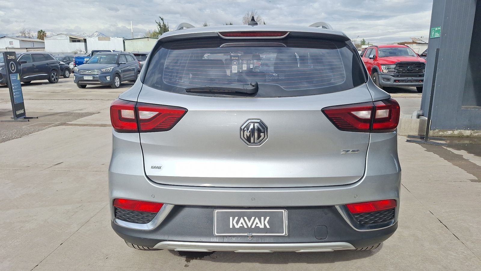 MG Zs 2023 - Imagen 3 de 16
