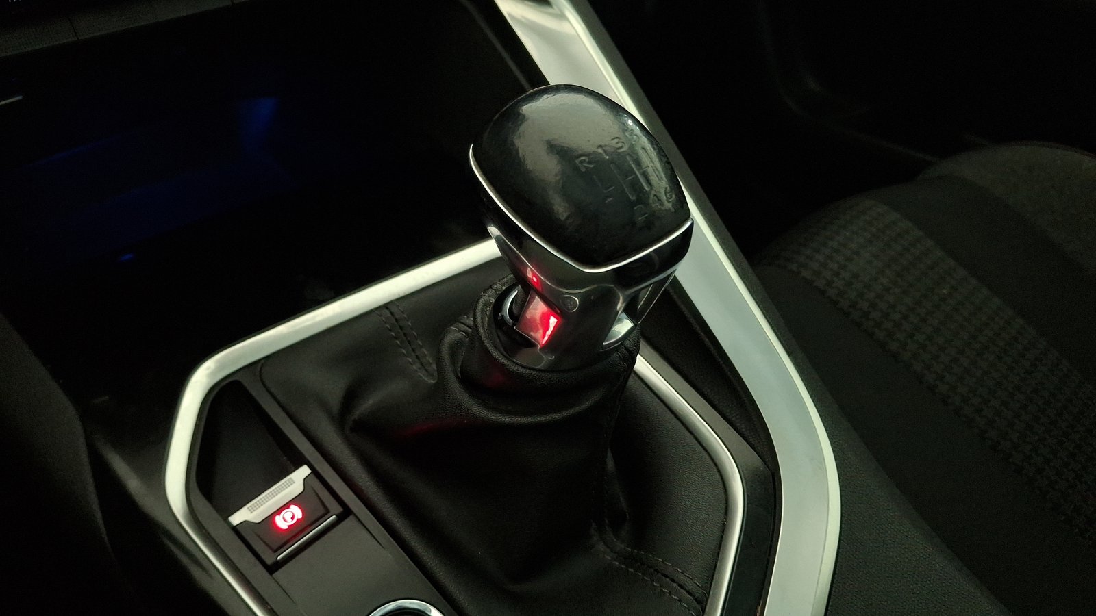Peugeot 3008 2022 - Imagen 11 de 16