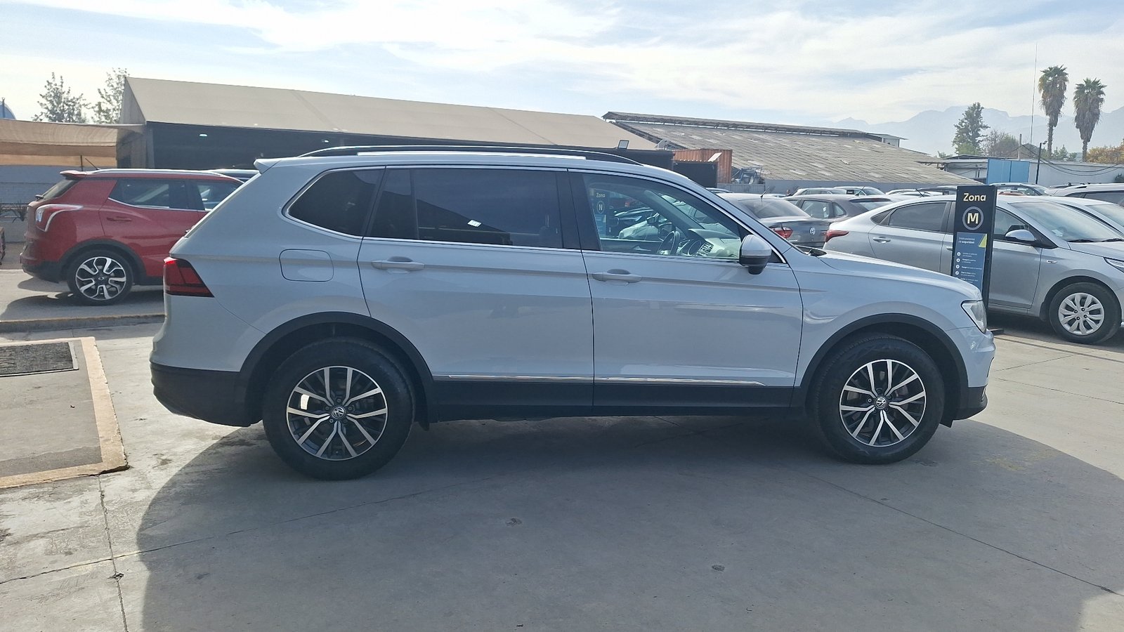 Volkswagen Tiguan 2019 - Imagen 5 de 15