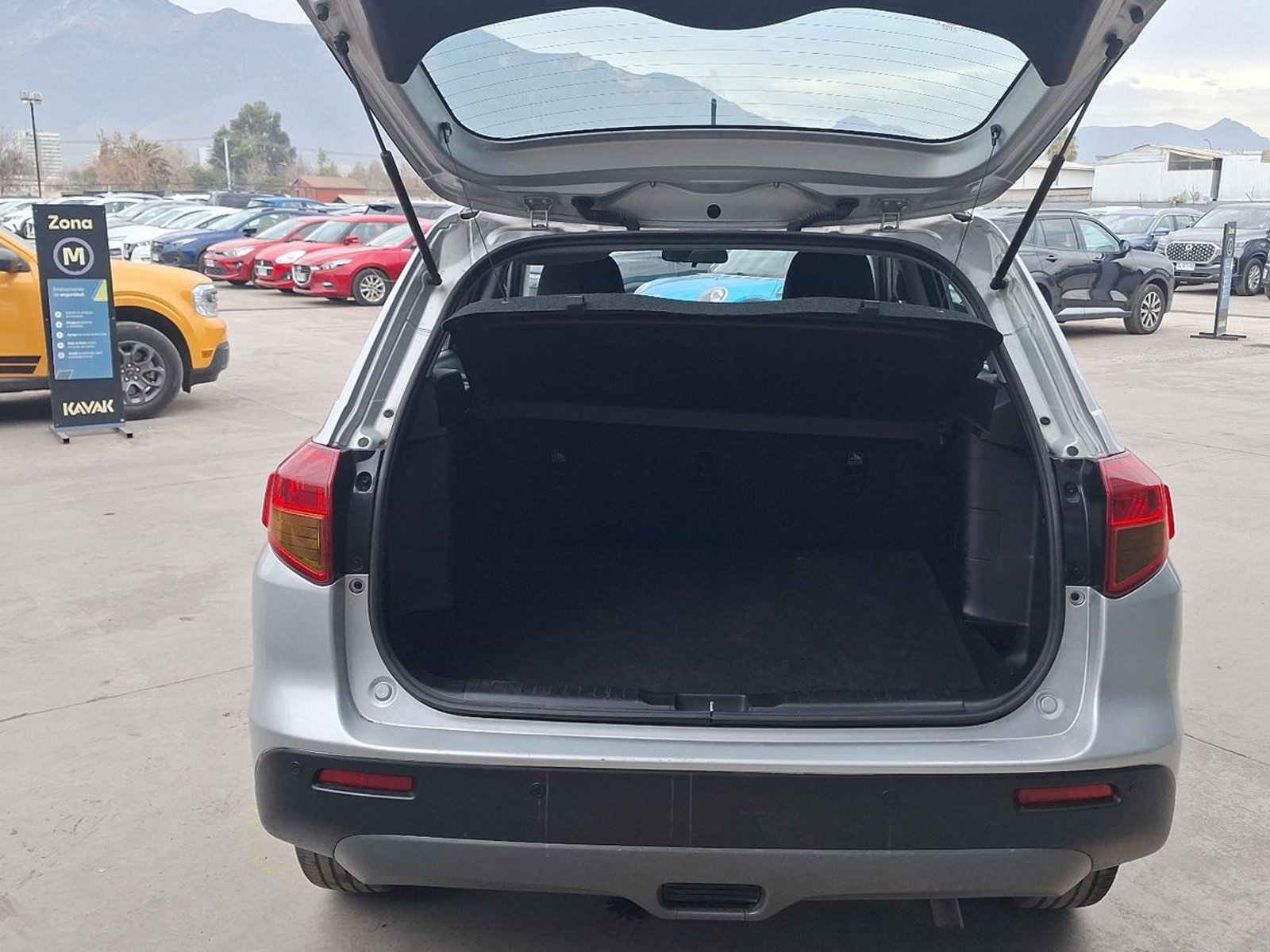 Suzuki Vitara 2017 - Foto 4 de 14