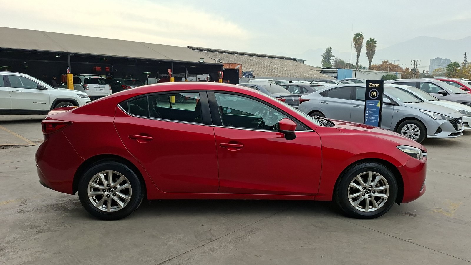 Mazda Mazda 3 2017 - Imagen 5 de 14