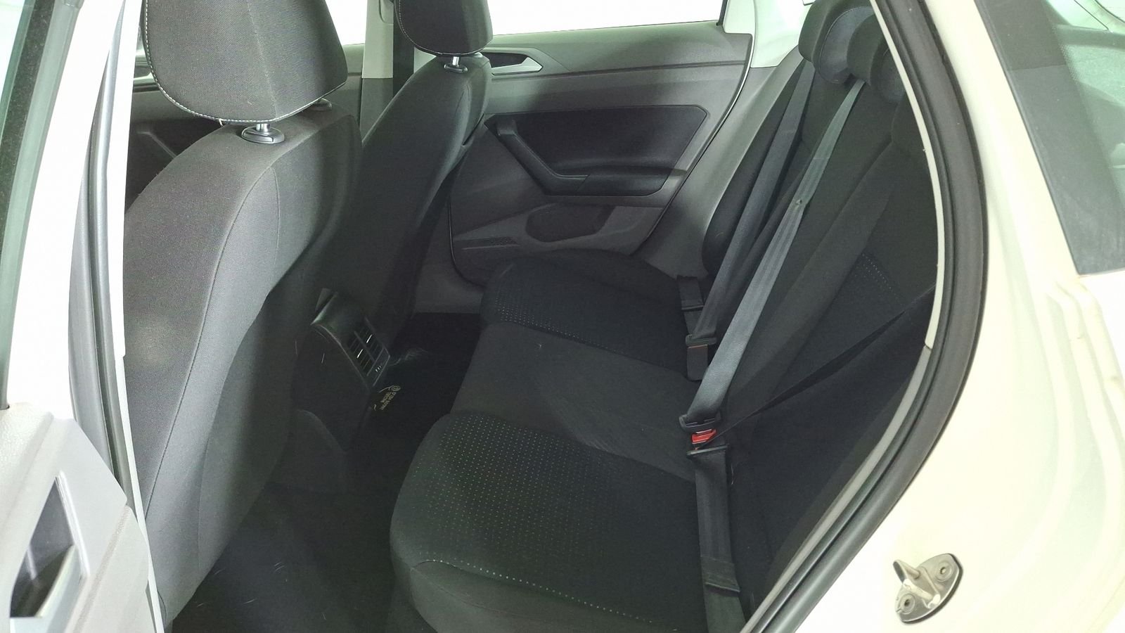 Volkswagen Polo 2022 - Imagen 13 de 15