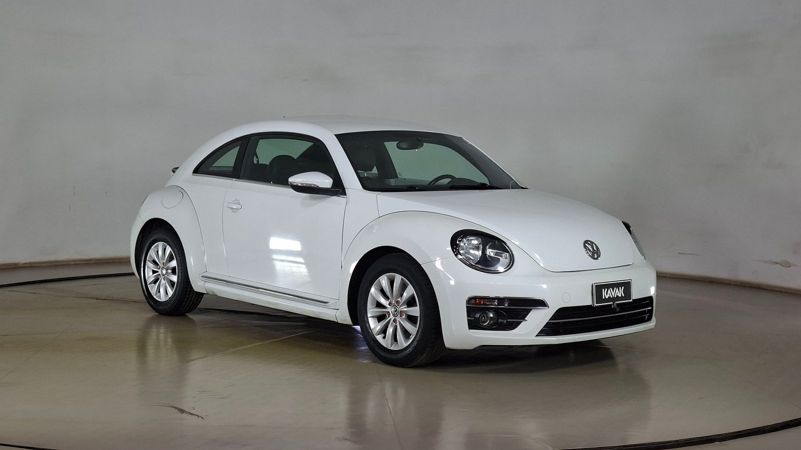 Volkswagen Beetle 2017 - Imagen 3 de 17