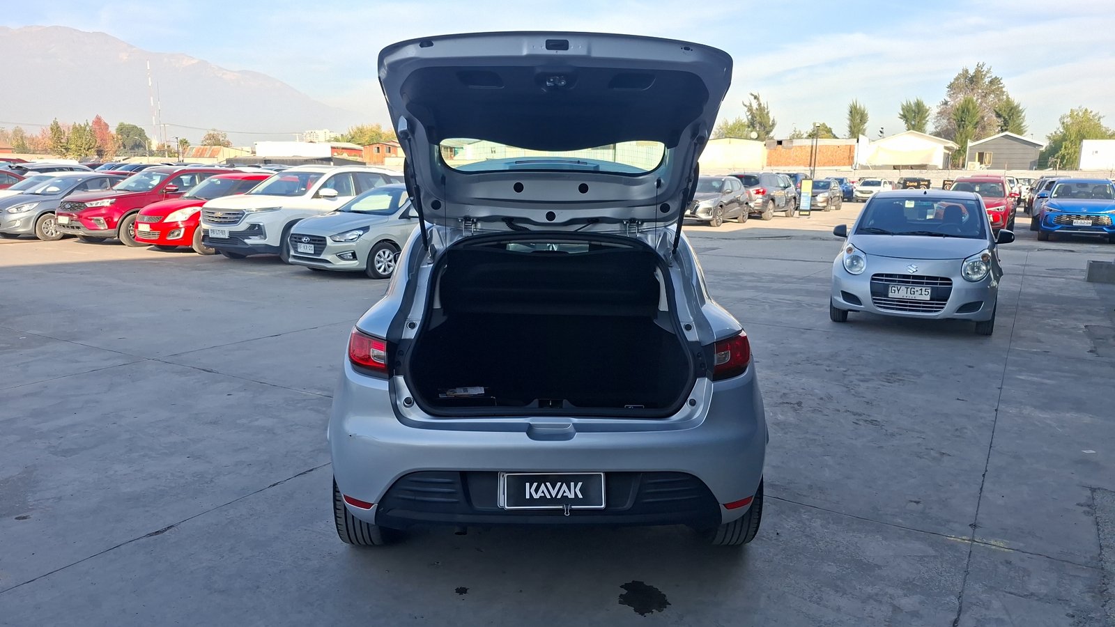 Renault Clio 2021 - Foto 4 de 14