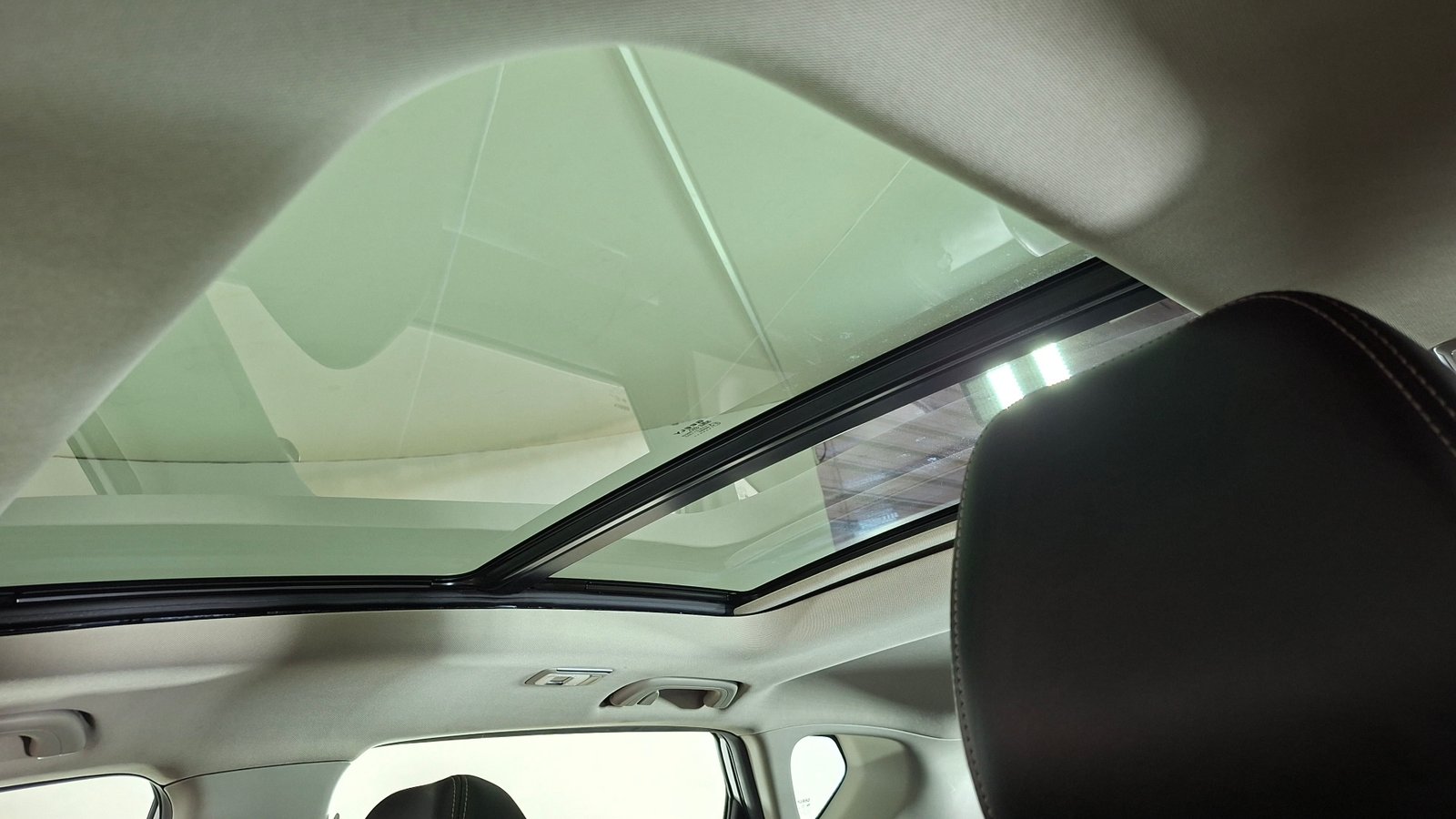 Geely Coolray 2022 - Imagen 14 de 18