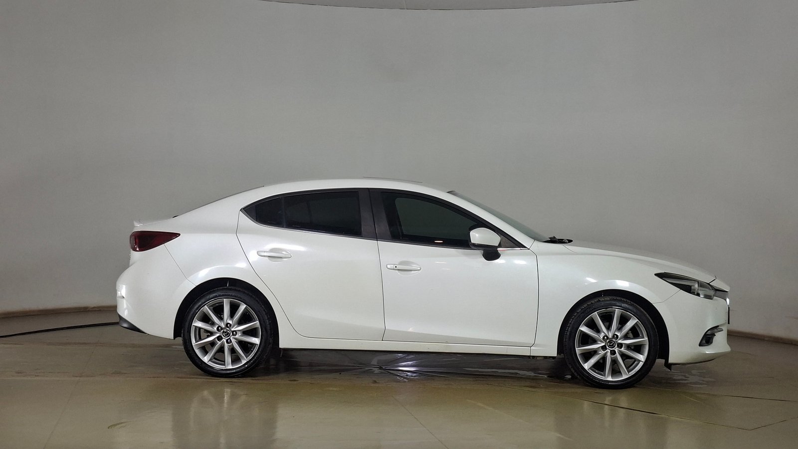 Mazda Mazda 3 2018 - Foto 4 de 18