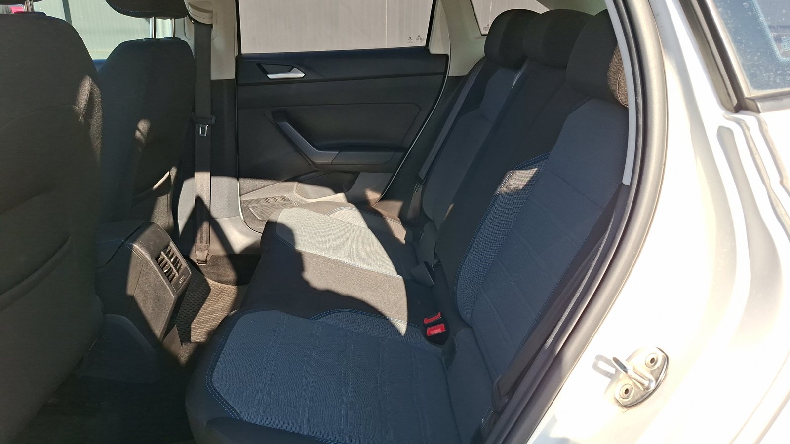 Volkswagen Nivus 2022 - Imagen 14 de 15