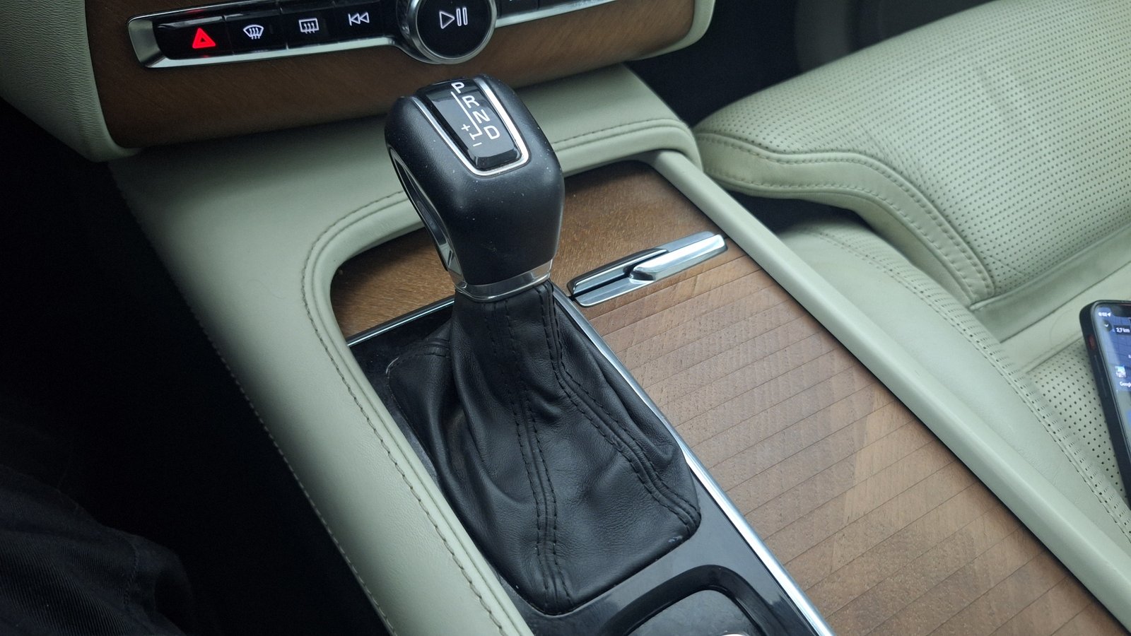 Volvo XC90 2018 - Imagen 12 de 19