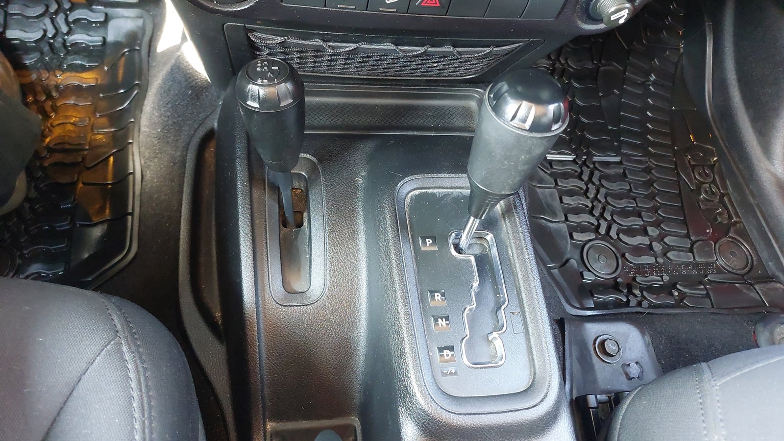 Jeep Wrangler 2015 - Imagen 11 de 14