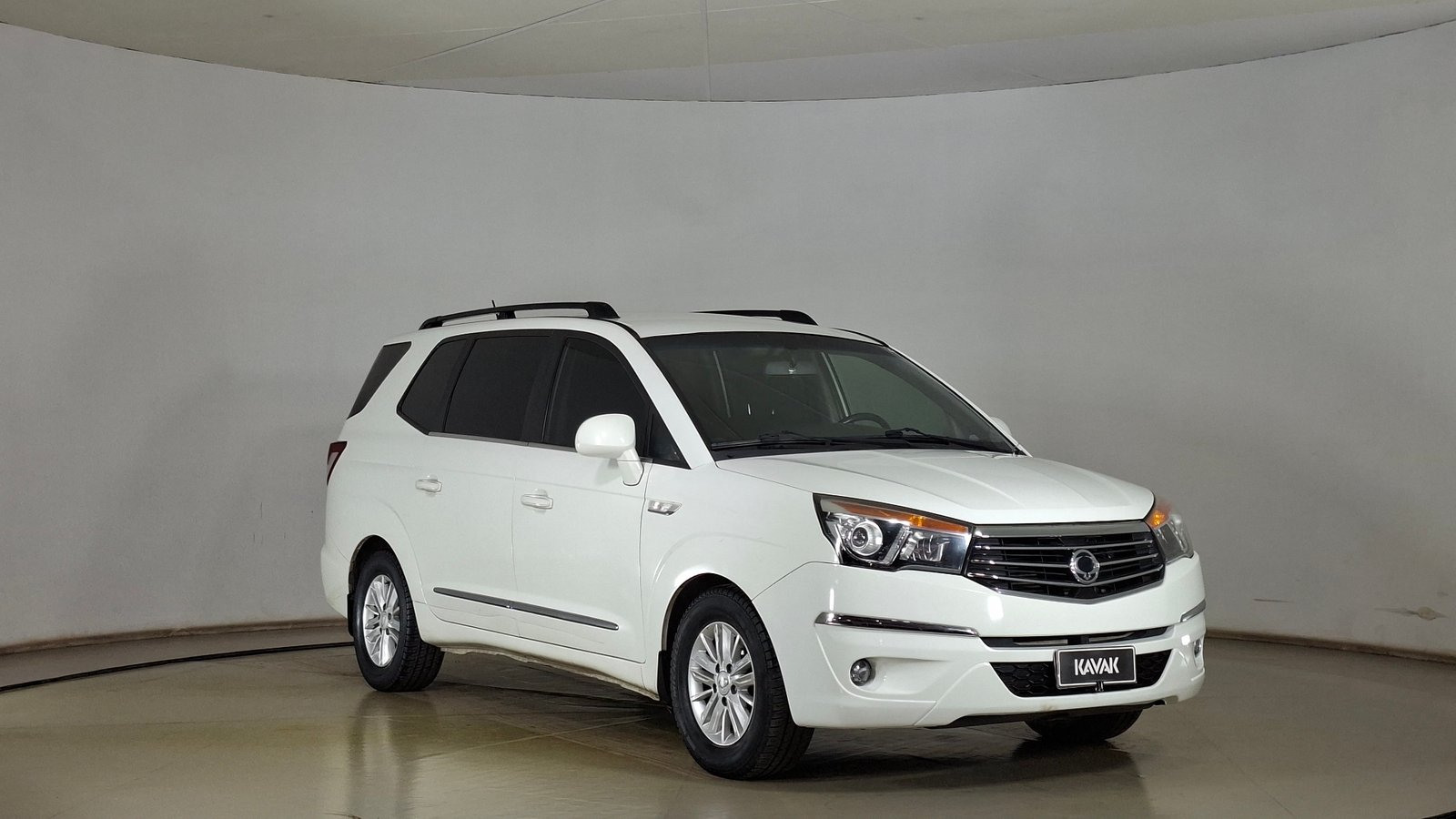 Ssangyong STAVIC 2018 - Foto 3 de 15