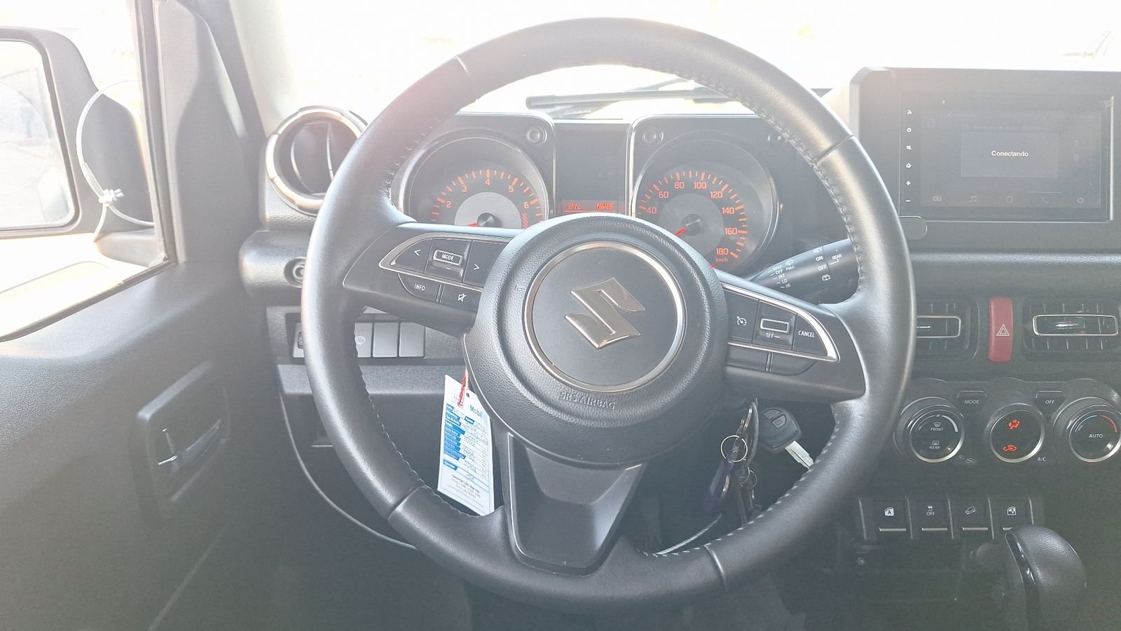 Suzuki Jimny 2020 - Imagen 8 de 15