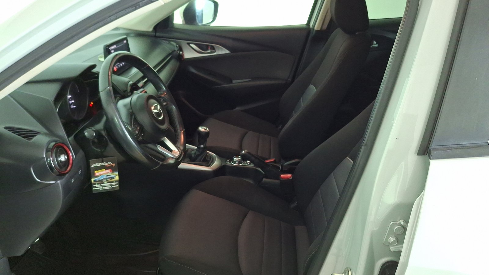 Mazda CX-3 2018 - Imagen 13 de 16