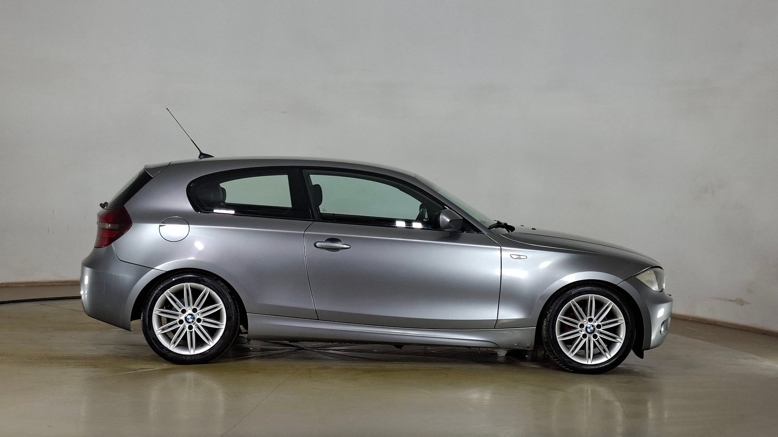 Bmw Serie 1 2012 - Imagen 4 de 16