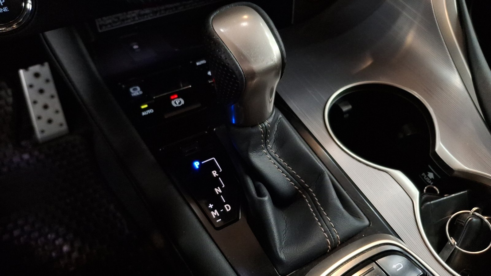 Lexus RX 2017 - Imagen 11 de 17