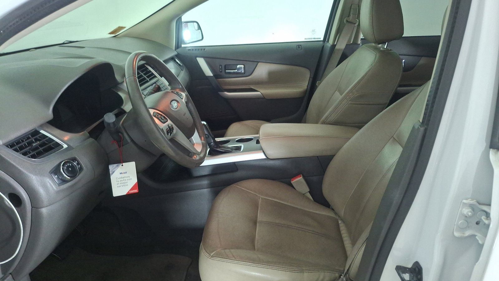Ford Edge 2015 - Imagen 13 de 16