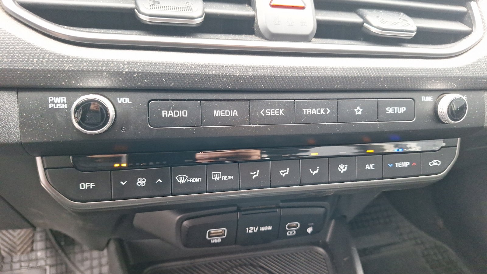 Kia K3 Cross 2025 - Imagen 15 de 15