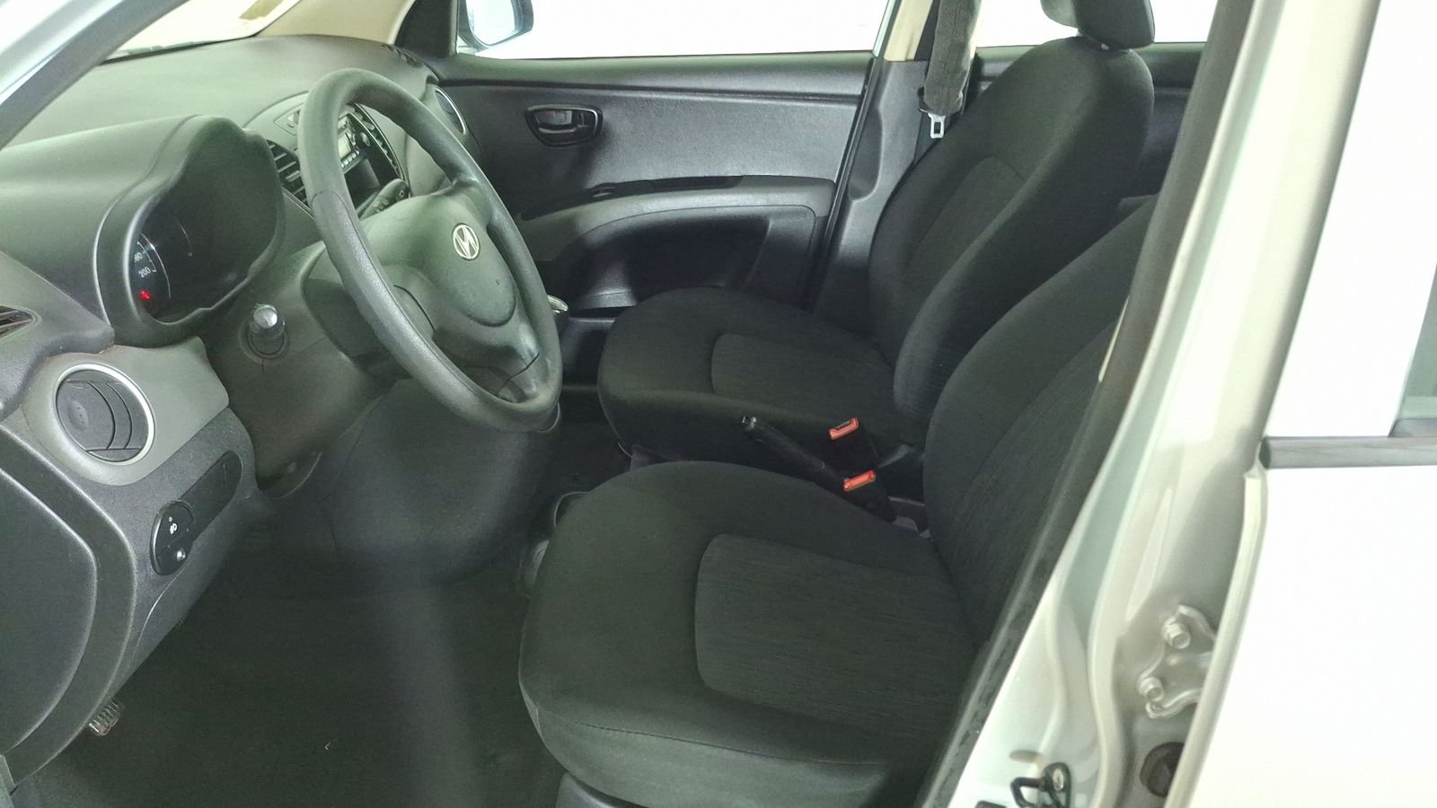 Hyundai I10 2012 - Imagen 12 de 15