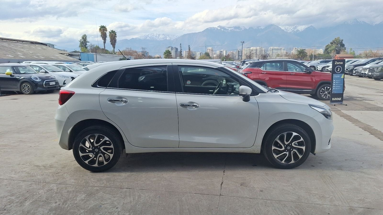 Suzuki Baleno 2023 - Imagen 5 de 15