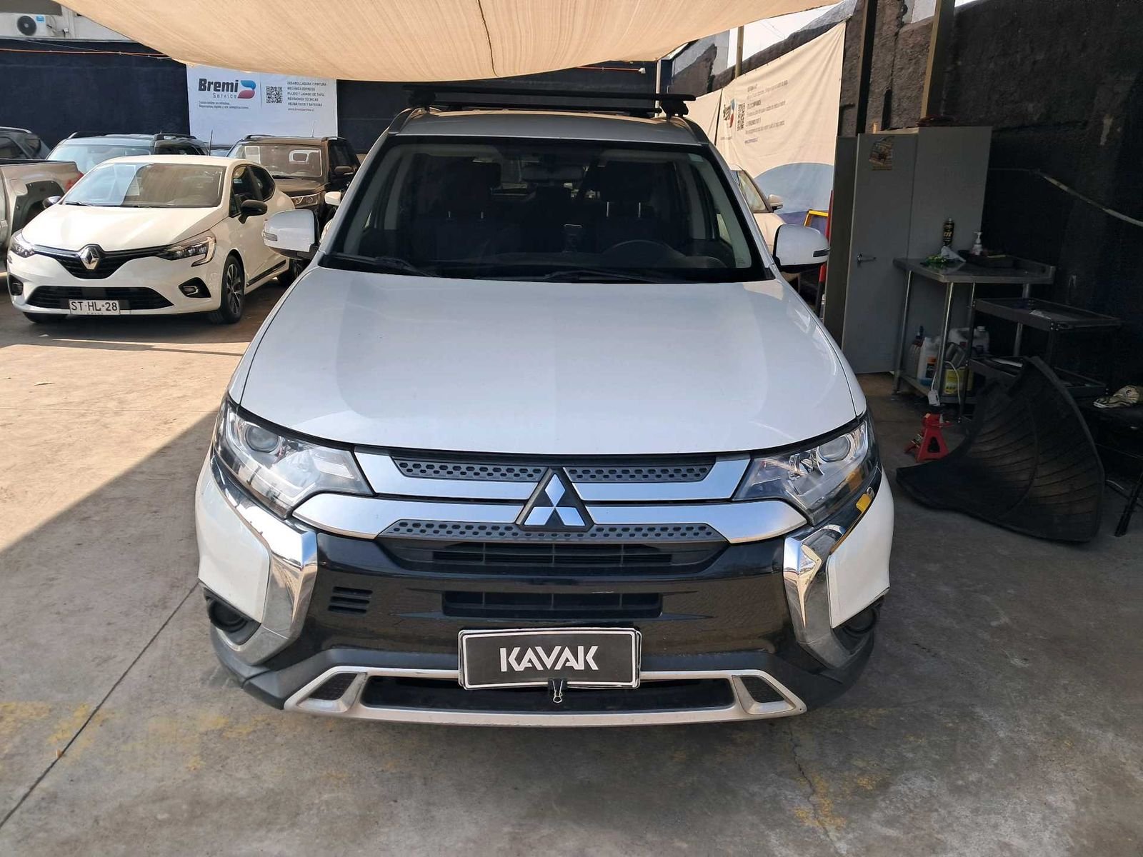 Mitsubishi Outlander 2020 - Foto 2 de 4