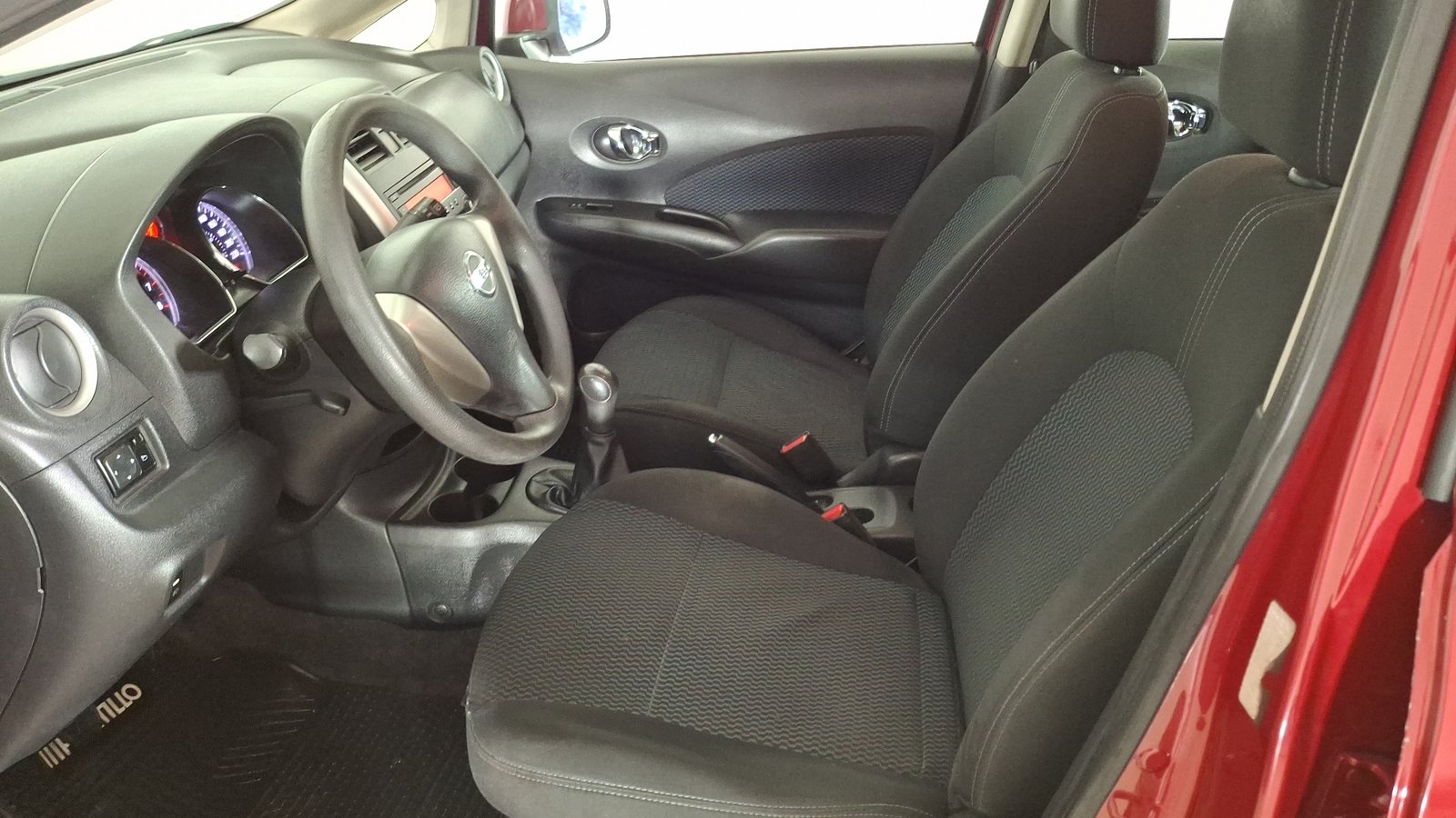 Nissan Note 2015 - Imagen 12 de 15