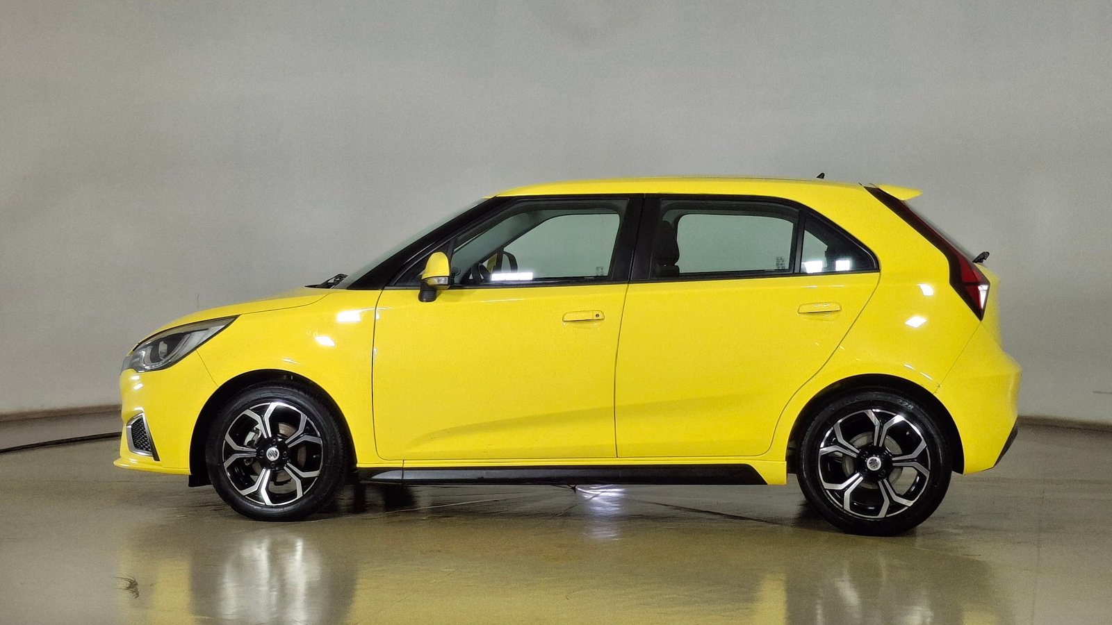 Mg 3 2023 - Imagen 7 de 16