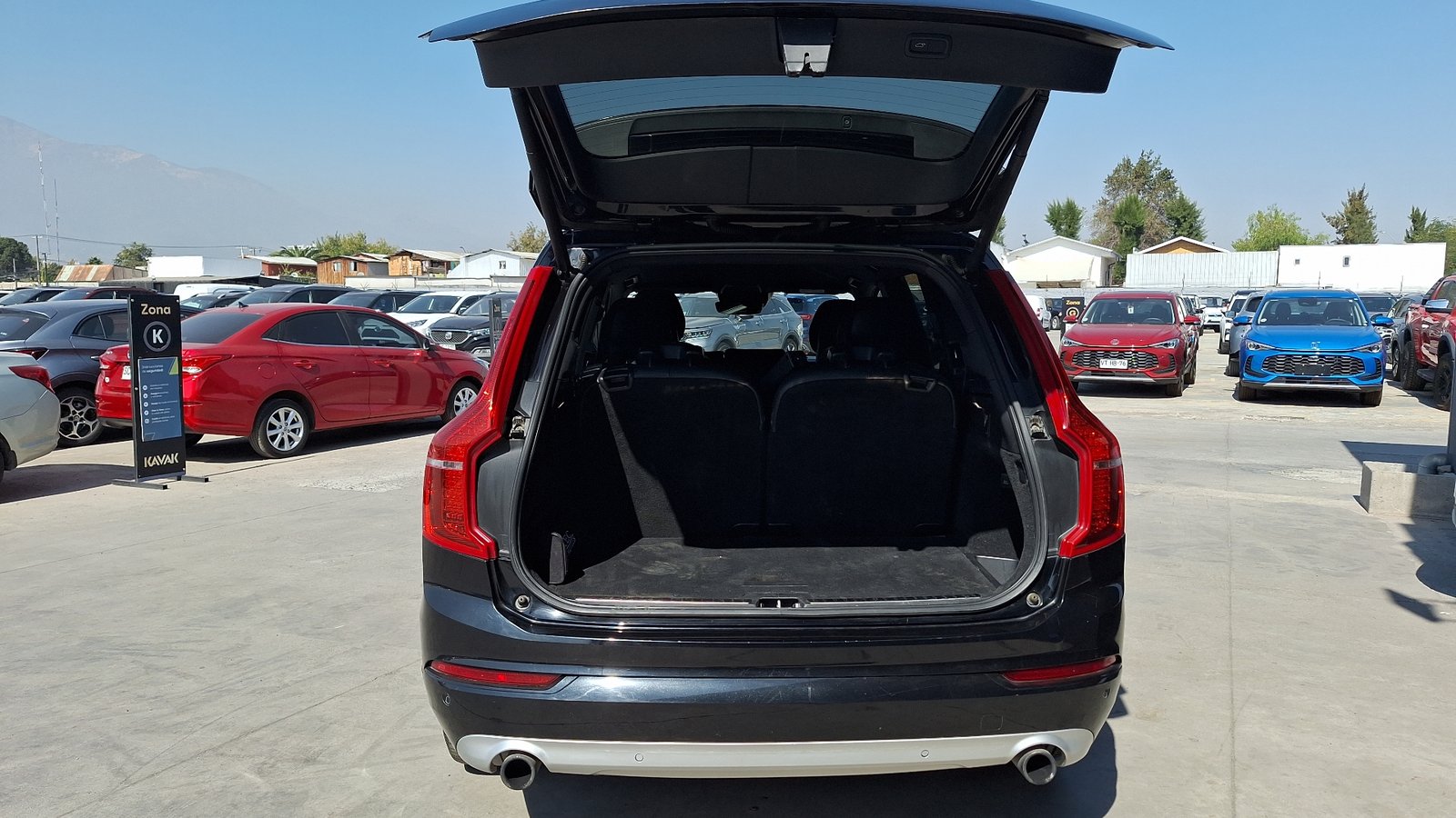 Volvo XC90 2017 - Imagen 4 de 16
