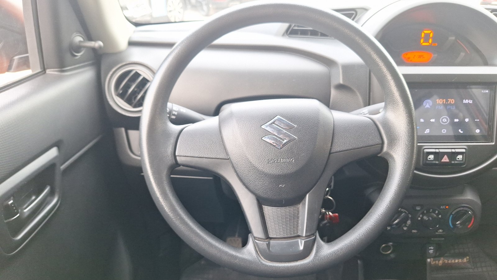 Suzuki S-Presso 2023 - Imagen 8 de 15