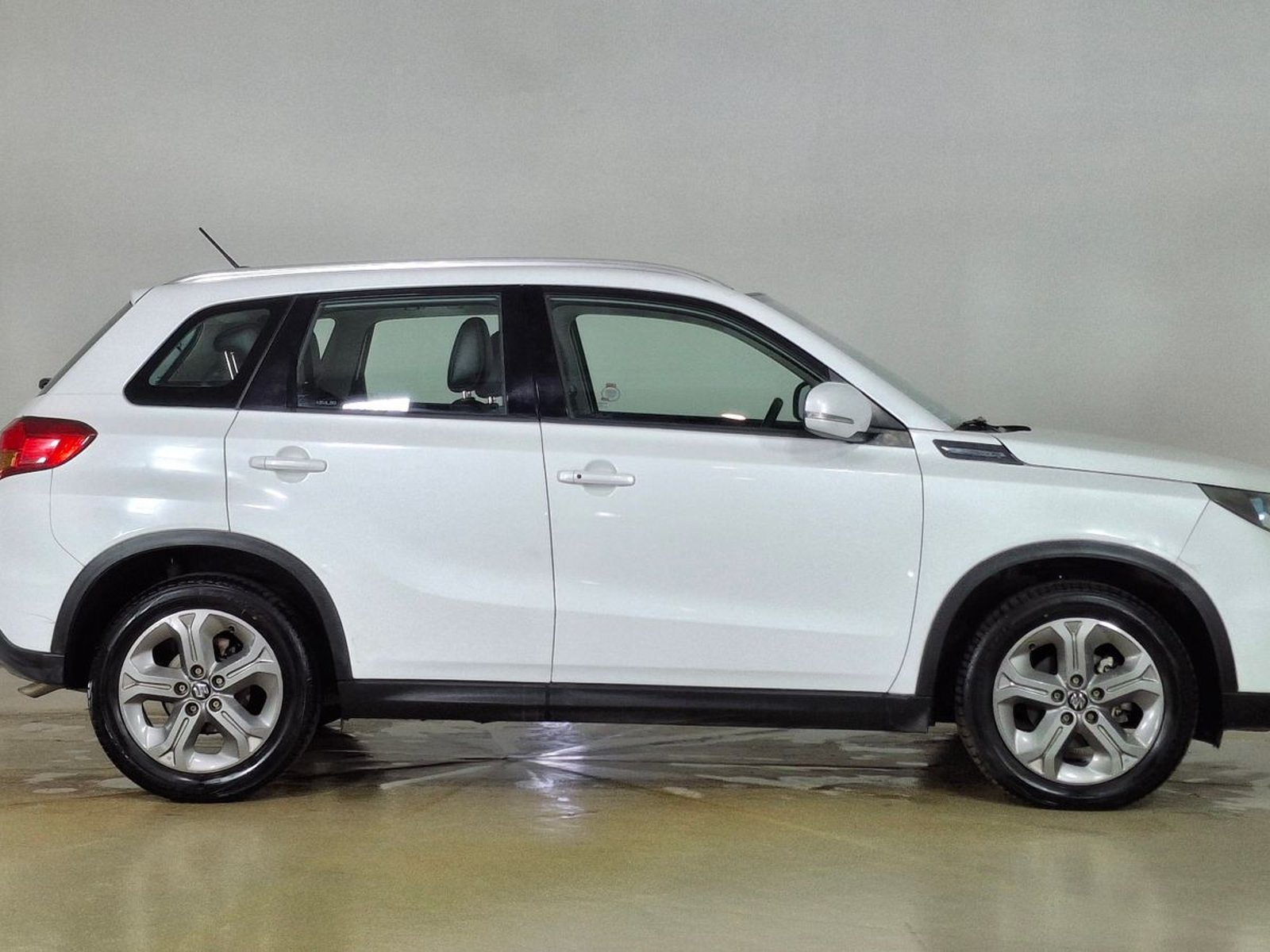 Suzuki Vitara 2018 - Foto 4 de 15