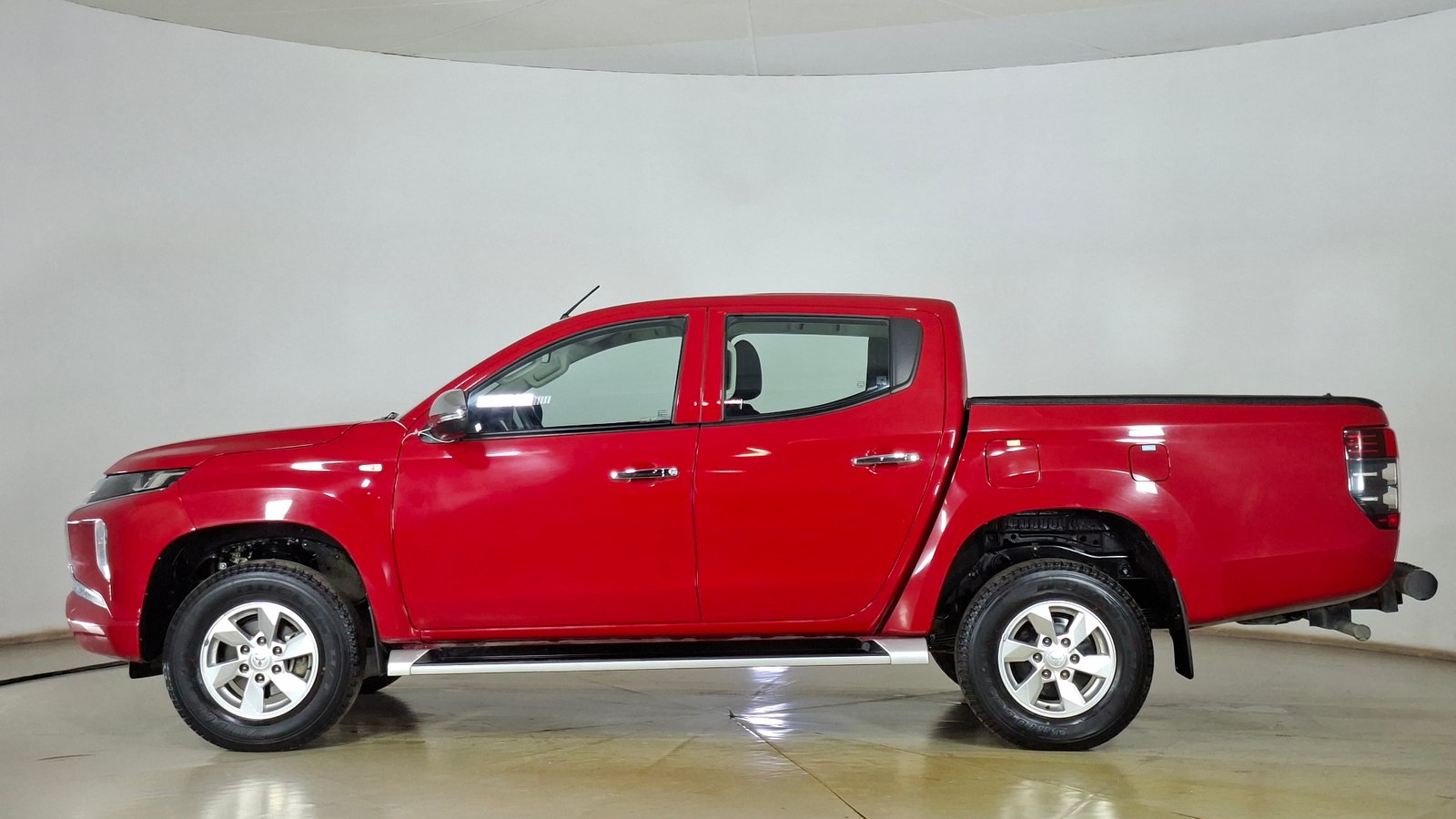 Mitsubishi L200 2024 - Imagen 7 de 16