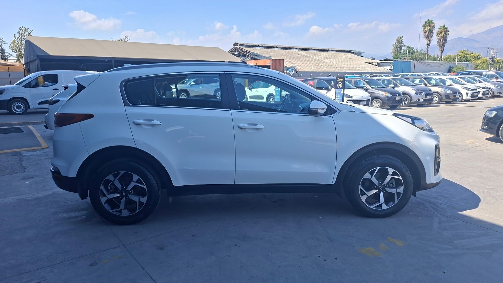 Kia Sportage 2021 - Imagen 3 de 15