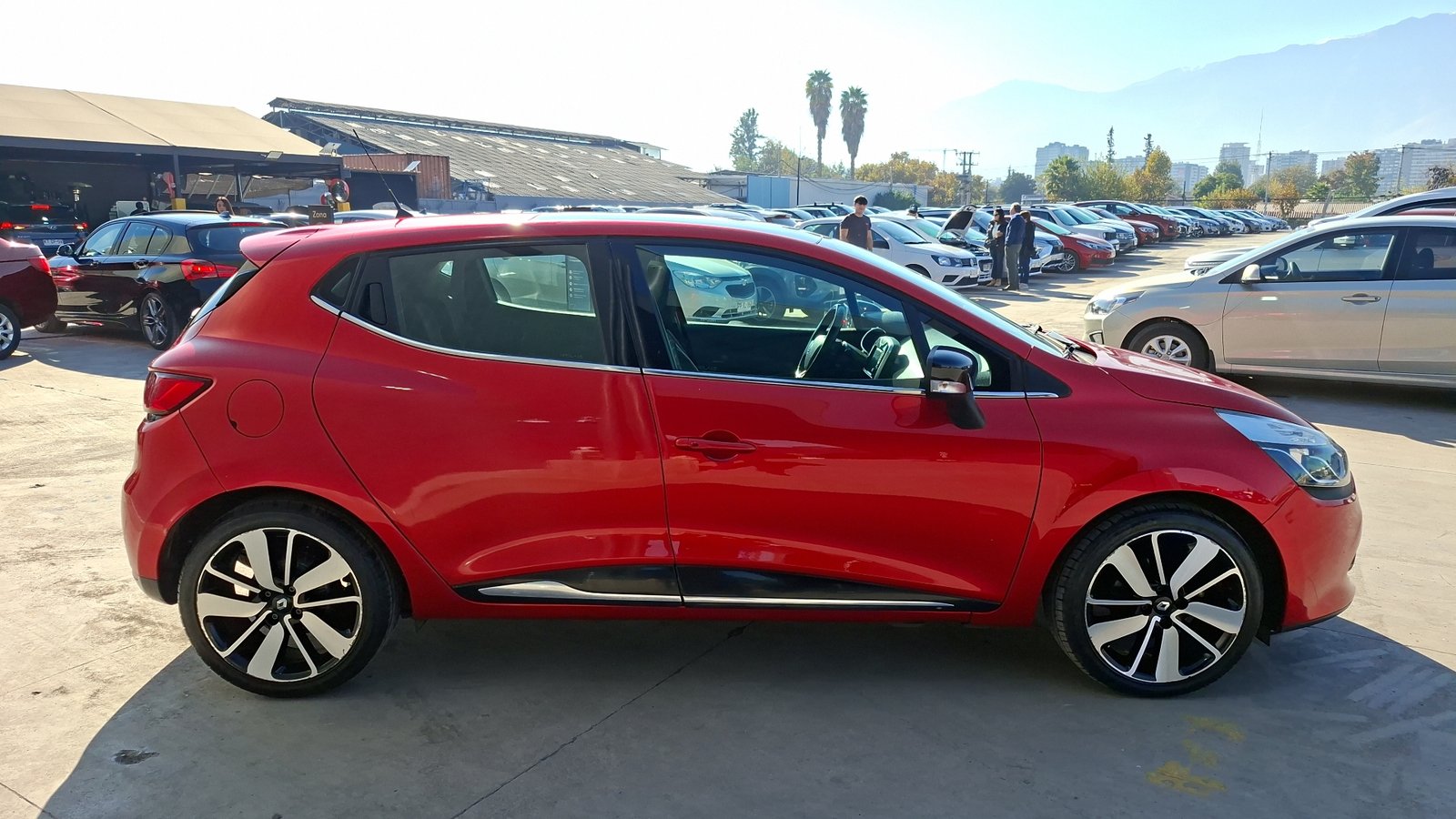 Renault Clio 2016 - Imagen 5 de 16