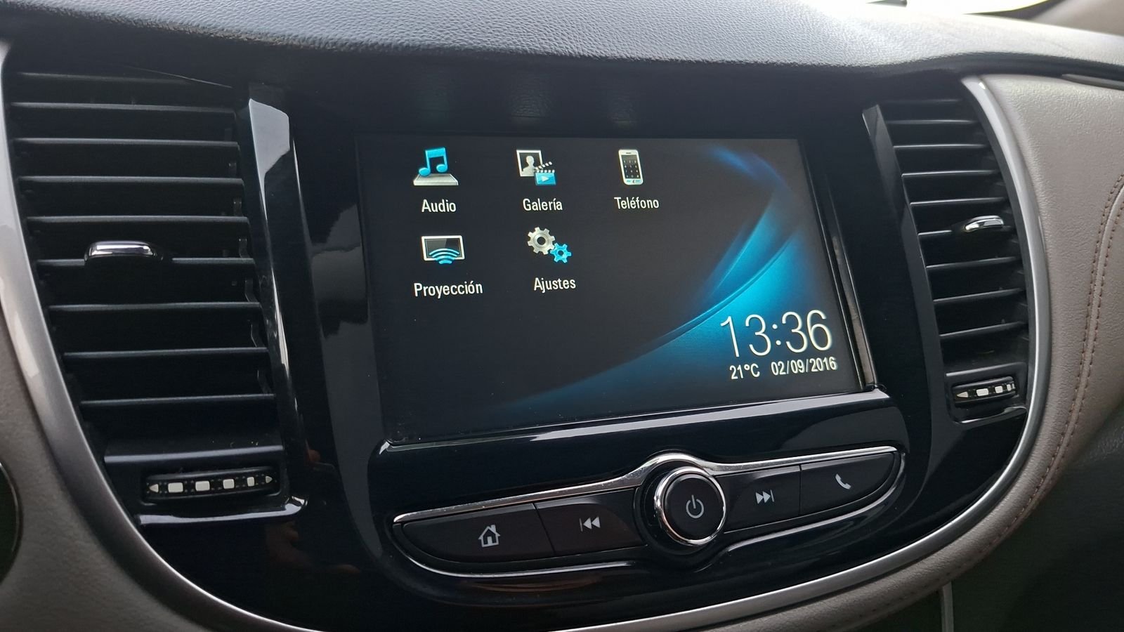 Chevrolet Tracker 2020 - Imagen 10 de 15