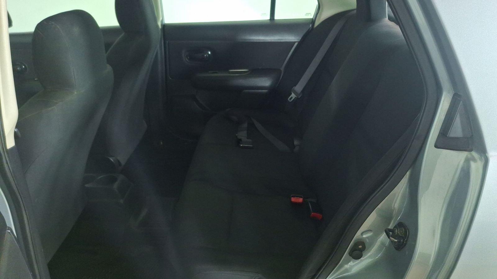 Nissan Tiida 2013 - Imagen 14 de 16