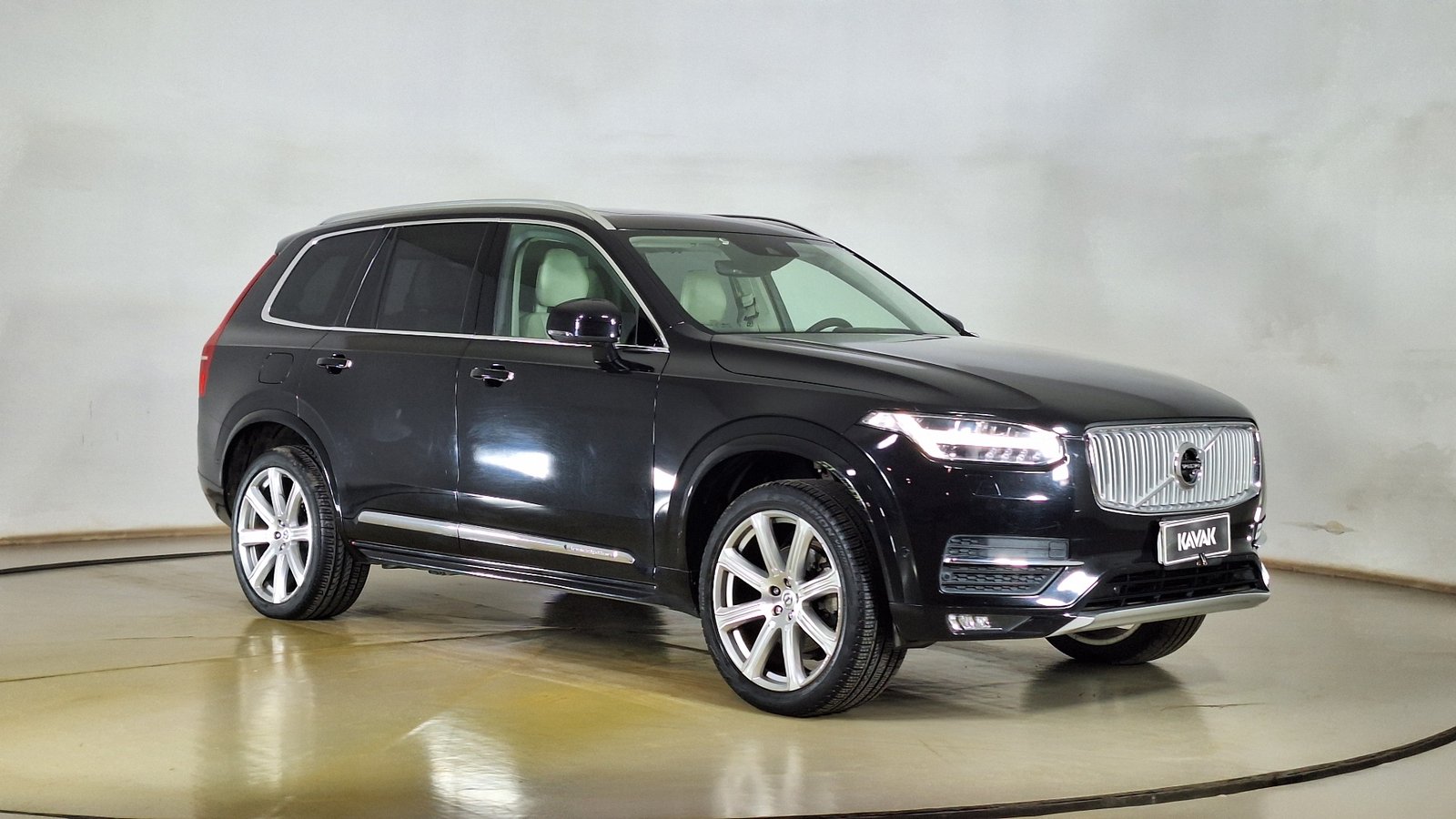 Volvo XC90 2018 - Imagen 3 de 19