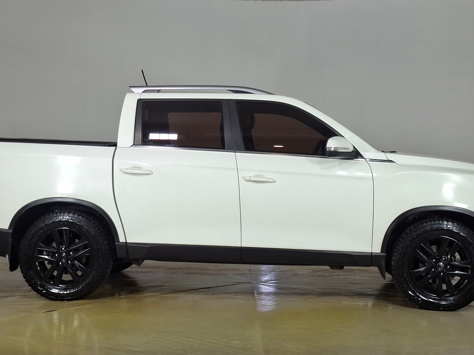 SsangYong Musso 2020 - Foto 4 de 17