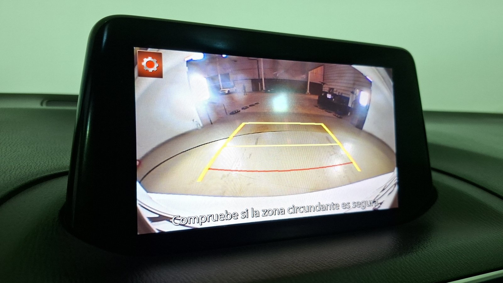 Mazda Mazda 3 2018 - Imagen 13 de 18