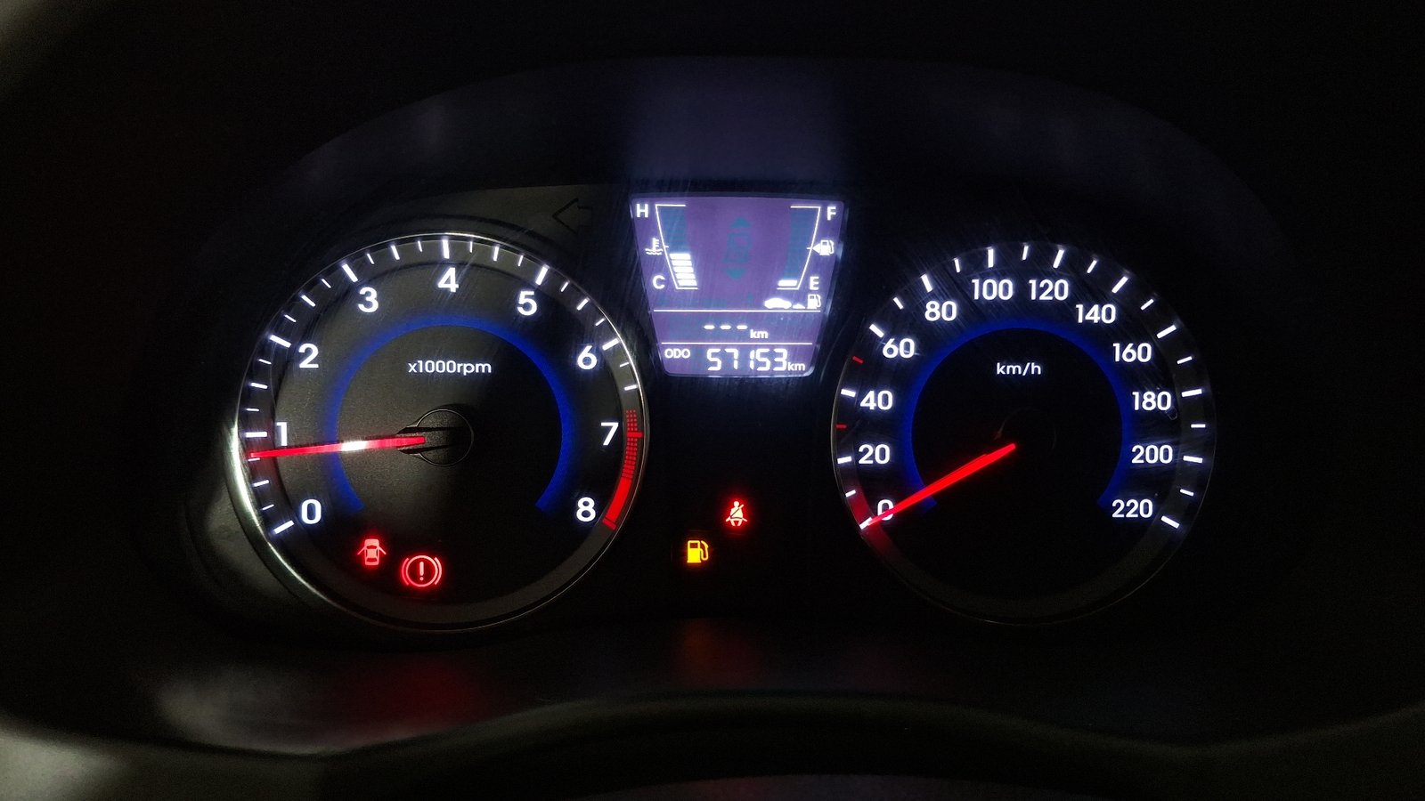 Hyundai Accent 2015 - Imagen 9 de 15