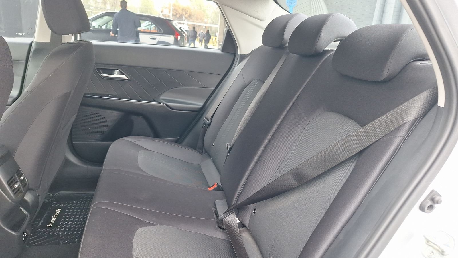 Hyundai Accent 2024 - Imagen 13 de 15