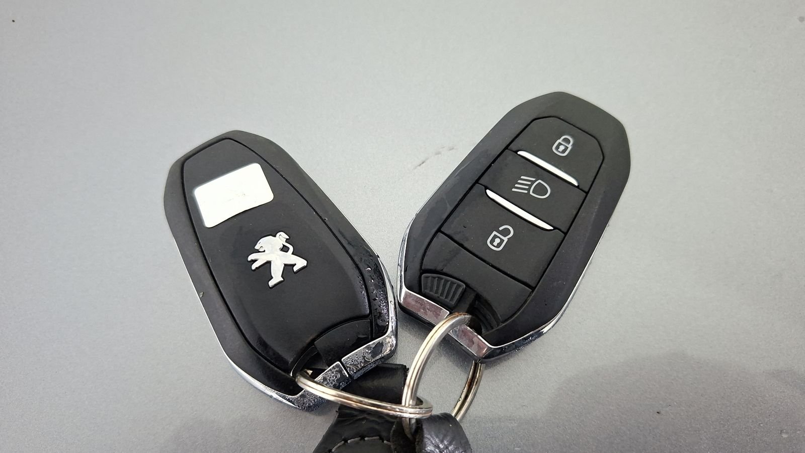 Peugeot 2008 2023 - Imagen 17 de 17